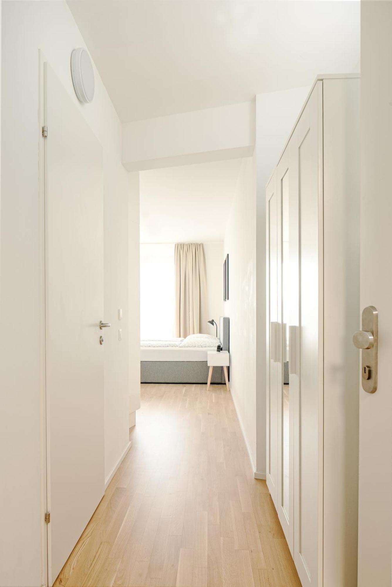 Whats-App Self-Check-In - Paerchen Wohnung Am Hauptbahnhof Vienna Bilik gambar